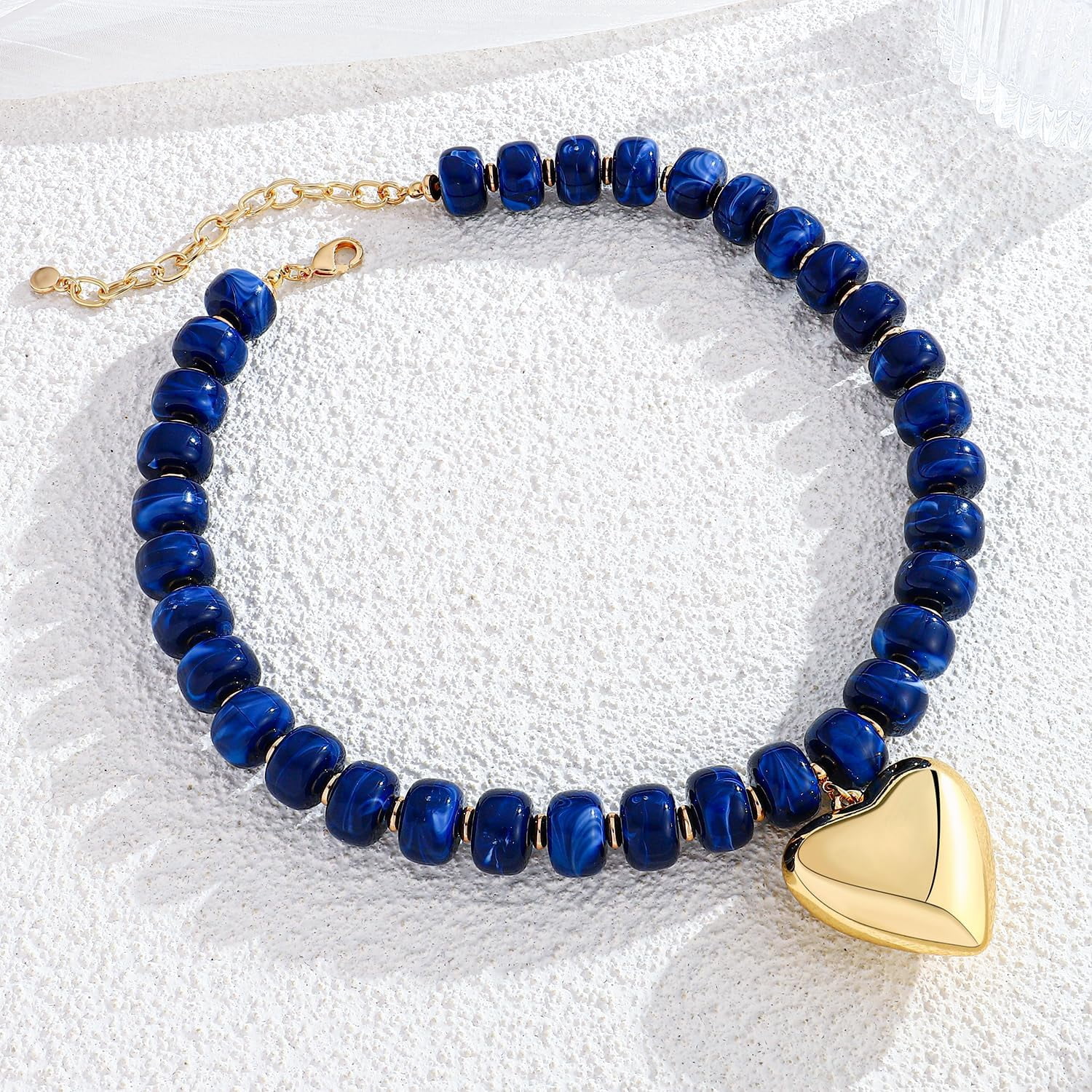 Leaf Resin Chunky Beaded Necklace for Women, Simple Modern Style Necklace Jewelry Accessory - Image 5