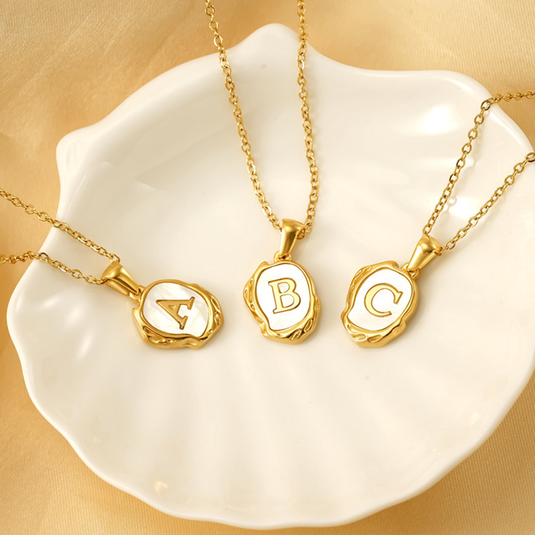 Loovee Jewelry Necklaces for Women 26 Letter Alphabet A-Z Pendant Necklace in Sterling Silver Birthday Jewelry Gifts - Image 4