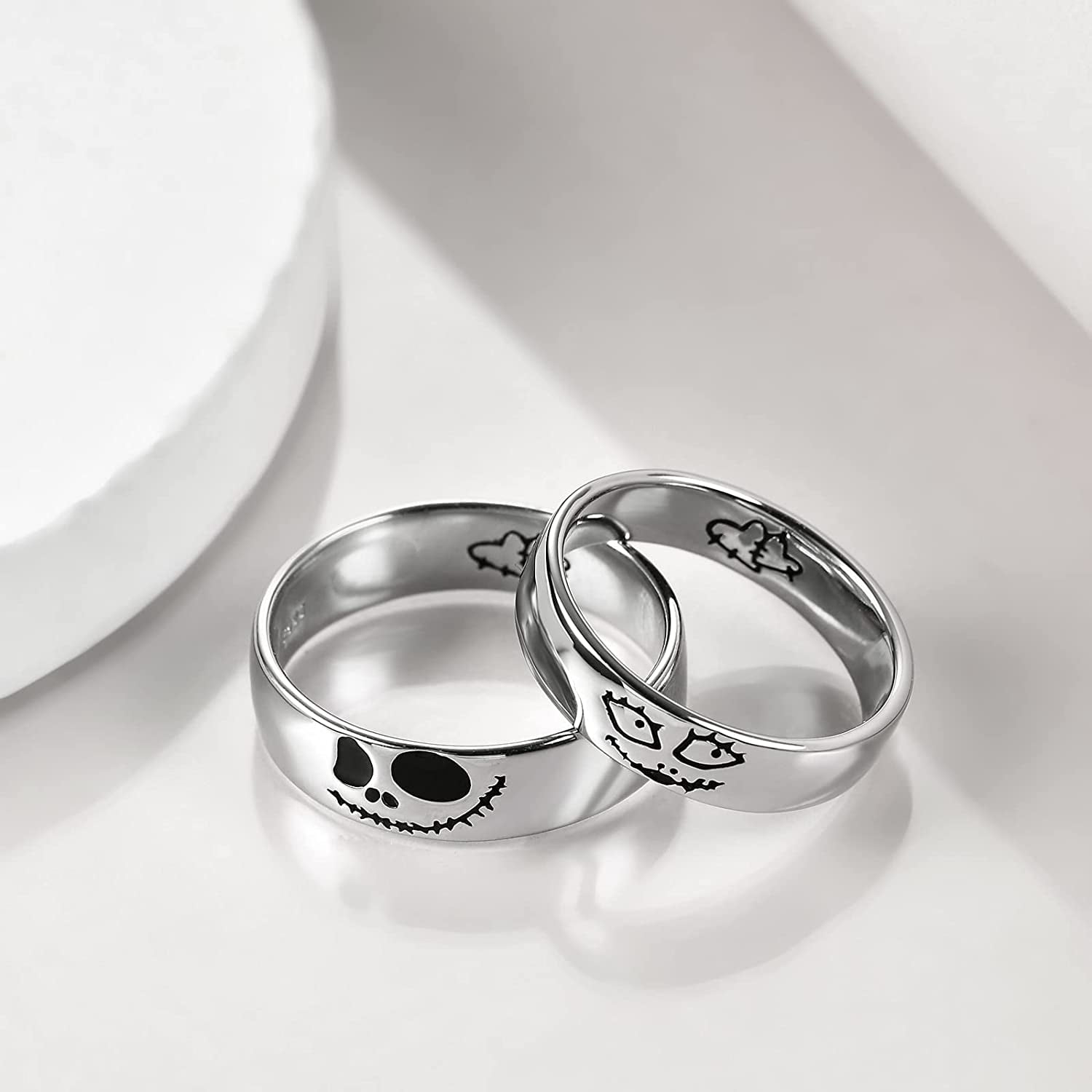 MAVLLY Jack and Sally Ring Titanium Steel Ring Nightmare Before Christmas Ring Gifts Jewelry Valentine Anniversary Birthday Gifts for Couple Women Men (1pcs) - Image 2